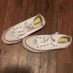 White converse size 7.5